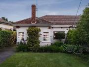 Unique 2 BR 706 Riversdale Road, Camberwell, VIC 3124