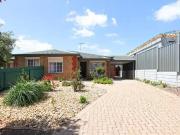 For Rent! 2 BR 9 Faye Avenue, Ridgehaven, SA 5097