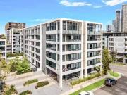 Unique 2 BR F928/1 Broughton Street, Parramatta...