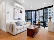 Cheap 2 BR La Trobe Street