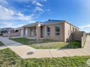 Unique 2 Venice Drive, Winter Valley, VIC 3358