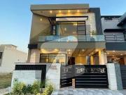 Charming 3 Bedroom 5 Marla House in DHA Modern Comfort...