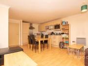 Nice 3 bedroom apartment for rent in Lightship Way,...