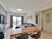 charming 3 bedroom apartment in the.