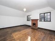 Deal! 3 bedroom detached house for rent in River Hill,...