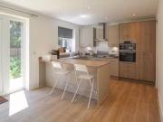 Charming 3 bedroom detached house for rent in Y Deri...