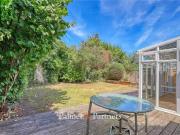 Just in! 3 bedroom end of terrace house for rent in...