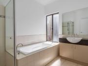 Charming 3 Bedroom Family Home in Craigieburn!