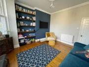 Just in! 3 bedroom flat for rent in The Gables,...