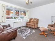 Charming 3 bedroom Flat to rent, Mandeville Court Strode...