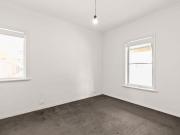 Charming 3 Bedroom Home in Prime Craigieburn Location!