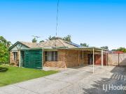 Charming 3 Bedroom Home Opposite Stunning Robinson Parklands