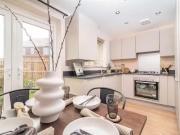 Nice 3 bedroom semi detached house for rent in Willows...