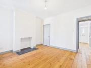 Cozy 3 bedroom terraced house for rent in Northwall...