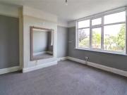 Cheap 3 bedroom terraced house for rent in Sylvia...