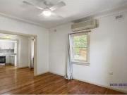 Charming 3 BR 290 Fitzroy Street, Dubbo House for rent...
