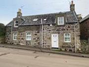 Cozy 3 BR Property to rent in 22 Manse Road, Milnathort,...