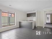 Nice 3 Ridge Place, GOLDEN SQUARE House for rent Listed...
