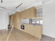 Cozy 402/31 Bank Street, WEST END Apartment for rent...