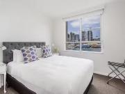 Rental! 41/2A Henry Lawson Avenue, Mc Mahons Point...