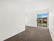 Cheap 4/44 Parker Road, East Corrimal, NSW 2518