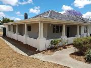 Charming 4 bedroom, 1 bathroom house