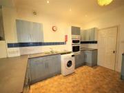 Cheap 4 bedroom flat for rent in Maxwell Road, Winton,...
