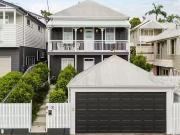 Nice 4 BR 20 Parry Street, Bulimba, QLD 4171