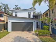 Charming 4 BR 52 River Meadows Drive, Upper Coomera, QLD...