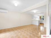 Charming 5/251 Christine Avenue, Varsity Lakes, QLD 4227