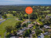 Just in! 5B fishawarra Court, OCEAN SHORES Apartment for...