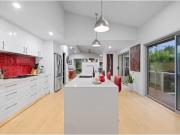 Deal! 740 Yambla Place, ALBURY House for rent Listed by...