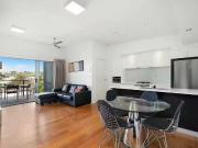 Just in! 8/2 Barramul Street, Bulimba, QLD 4171