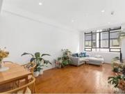 For Rent! 902/39 Queen Street, Melbourne Apartment for...