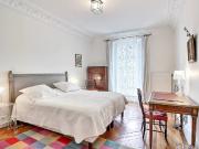 Charming and nice home in Invalides