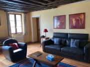 Charming and spacious one bedroom apartment in Le Marais
