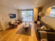 Nice Apt 121 The Bakery, 311 Ormeau Road