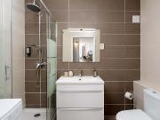 Charming Apt W/ Pool & Balcony