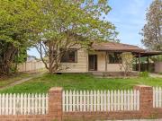 Charming Bendigo Home with Space, Character & Convenience