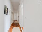 Charming Bohemian Chic Altbau Apartment with Balcony in...