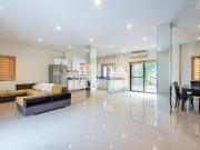 Charming Bright and Breezy Home with Outdoor Space