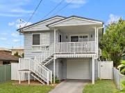 CHARMING CHARACTER HOME IN SERENE LEAFY LOCALE!