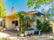 Charming character in convenient location