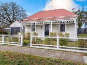 Charming Cottage in Prime Ballarat East Location