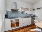 Charming Cottage in the Heart of Armidale Charming Cottage in the Heart of Armidale