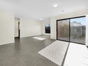 Charming Craigieburn Gem!