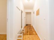 Charming double bedroom in a 5 bedroom apartment near...