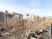 Charming double bedroom in a 5 bedroom apartment near...