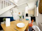Charming duplex apartment in Marseille 25m²