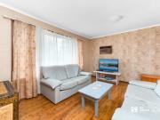 Charming Family Home in Ambarvale/Next to Campbelltown...